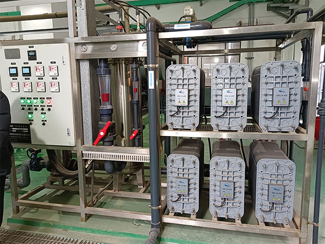 長春某半導(dǎo)體廠6臺東大